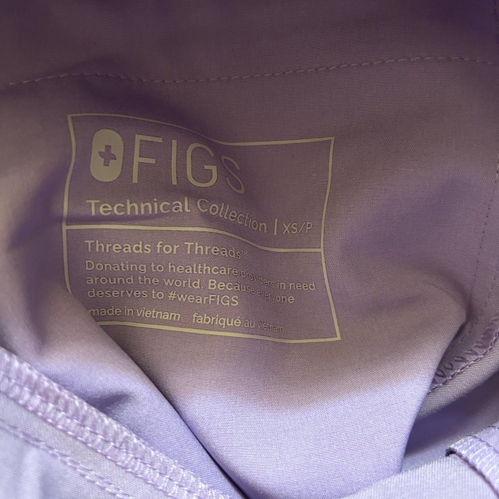 Figs Scrub Set NWT - image 4